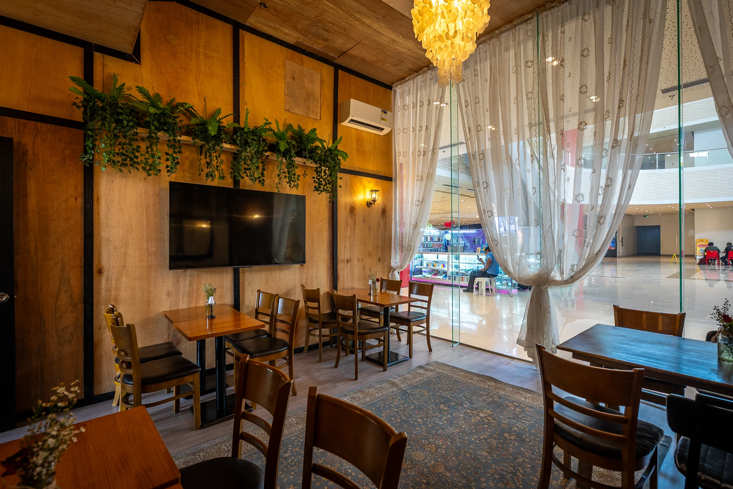 North Café payag, view three
